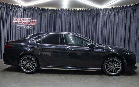 Toyota Camry, 2025 год, 4 698 000 рублей, 4 фотография