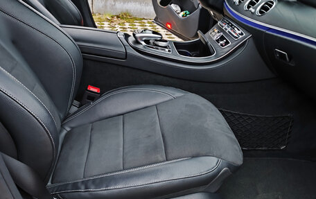 Mercedes-Benz E-Класс, 2019 год, 3 897 000 рублей, 13 фотография