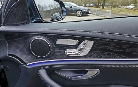 Mercedes-Benz E-Класс, 2019 год, 3 897 000 рублей, 14 фотография