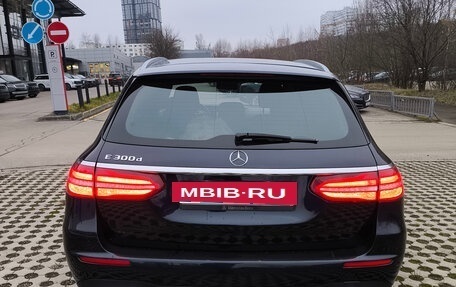 Mercedes-Benz E-Класс, 2019 год, 3 897 000 рублей, 7 фотография