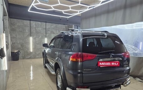 Mitsubishi Pajero Sport II рестайлинг, 2011 год, 1 600 000 рублей, 24 фотография