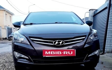 Hyundai Solaris II рестайлинг, 2014 год, 920 000 рублей, 1 фотография