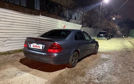 Mercedes-Benz E-Класс, 2003 год, 800 000 рублей, 6 фотография