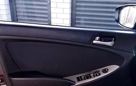 Hyundai Solaris II рестайлинг, 2014 год, 920 000 рублей, 8 фотография