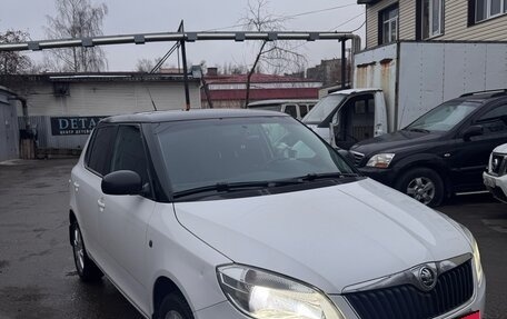 Skoda Fabia II, 2013 год, 550 000 рублей, 3 фотография
