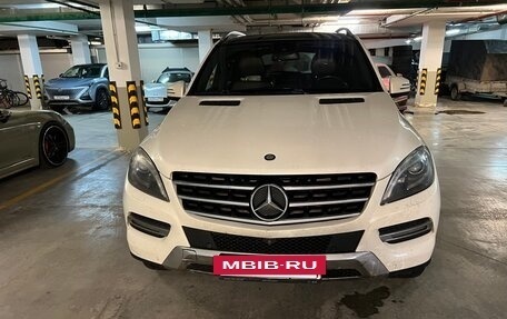 Mercedes-Benz M-Класс, 2012 год, 2 200 000 рублей, 3 фотография