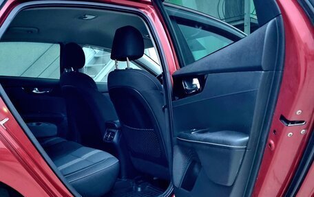 KIA Cerato IV, 2021 год, 2 250 000 рублей, 21 фотография