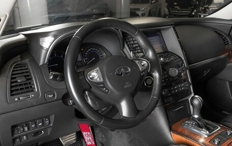 Infiniti QX70, 2014 год, 1 980 000 рублей, 5 фотография