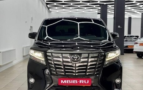 Toyota Alphard III, 2016 год, 4 450 000 рублей, 2 фотография