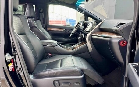 Toyota Alphard III, 2016 год, 4 450 000 рублей, 18 фотография