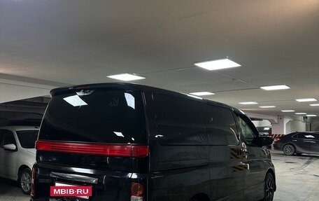 Nissan Elgrand III, 2005 год, 1 250 000 рублей, 9 фотография