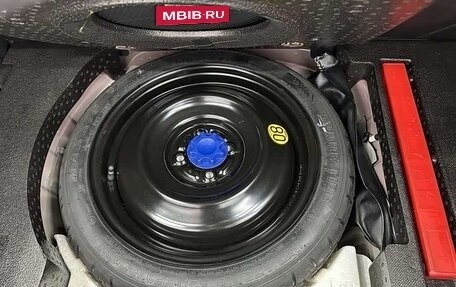 Toyota Yaris, 2021 год, 1 150 000 рублей, 15 фотография