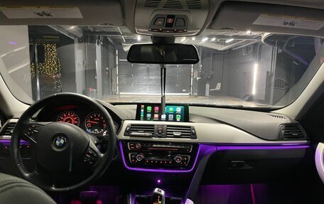 BMW 3 серия, 2017 год, 2 450 000 рублей, 11 фотография