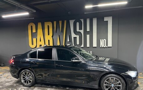 BMW 3 серия, 2017 год, 2 450 000 рублей, 15 фотография