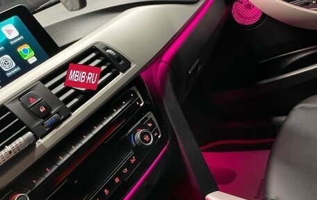 BMW 3 серия, 2017 год, 2 450 000 рублей, 24 фотография