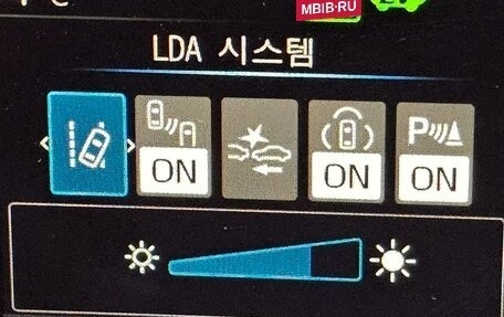 Toyota Prius IV XW50, 2024 год, 3 450 002 рублей, 14 фотография