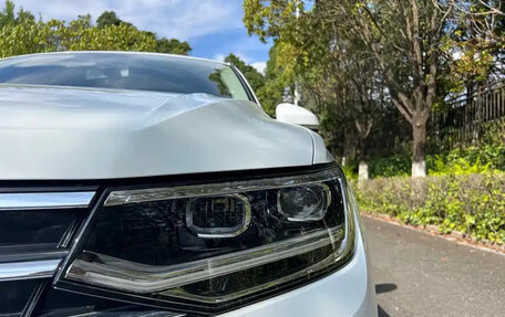 Volkswagen Tiguan II, 2023 год, 2 149 450 рублей, 8 фотография