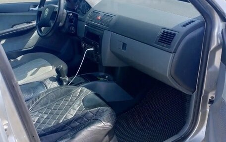 Skoda Fabia I, 2002 год, 200 000 рублей, 6 фотография