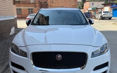 Jaguar F-Pace, 2017 год, 2 800 000 рублей, 2 фотография