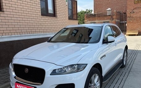 Jaguar F-Pace, 2017 год, 2 800 000 рублей, 1 фотография