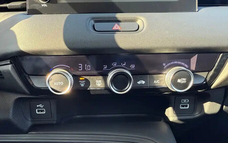 Honda Vezel, 2023 год, 1 465 620 рублей, 19 фотография