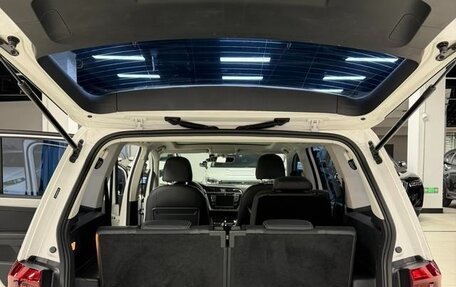 Volkswagen Touran III, 2023 год, 1 950 178 рублей, 15 фотография