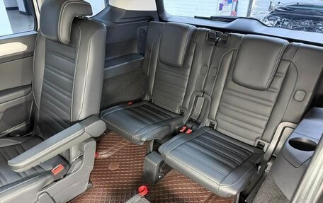 Volkswagen Touran III, 2023 год, 1 950 178 рублей, 16 фотография