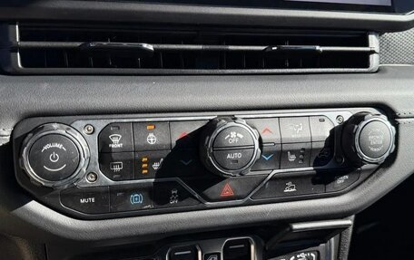 Jeep Wrangler, 2025 год, 8 350 000 рублей, 15 фотография