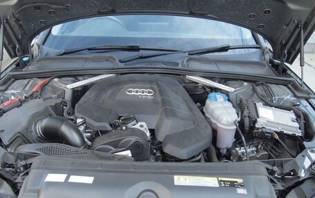 Audi A4, 2019 год, 1 730 000 рублей, 24 фотография