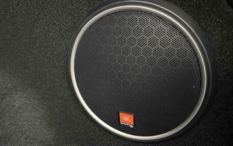 Toyota Harrier, 2015 год, 2 080 000 рублей, 25 фотография