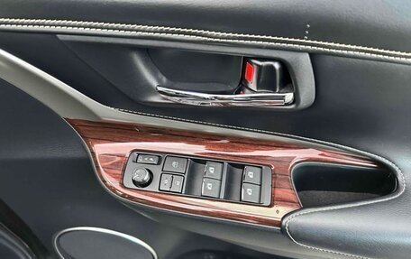 Toyota Harrier, 2015 год, 2 080 000 рублей, 26 фотография