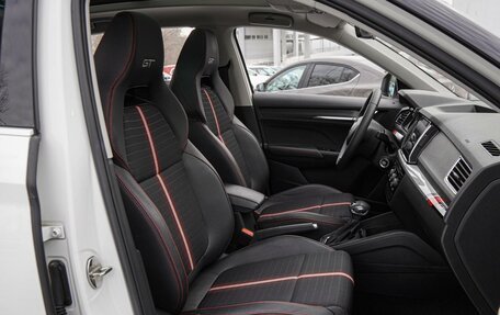 Skoda Kamiq I, 2020 год, 2 219 000 рублей, 8 фотография