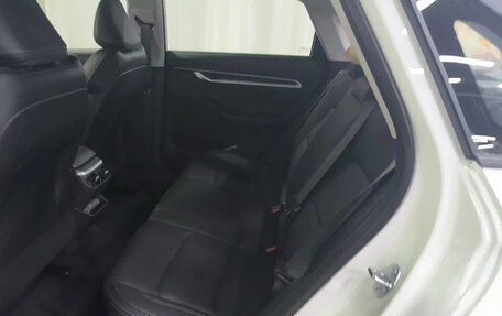 Geely Emgrand, 2025 год, 1 430 000 рублей, 7 фотография