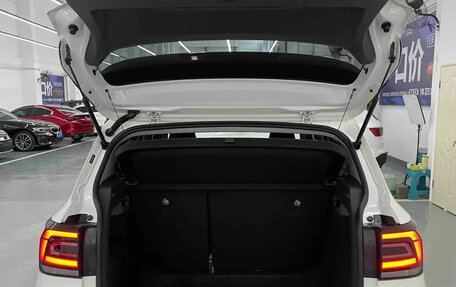 Volkswagen T-Cross I, 2022 год, 1 736 000 рублей, 4 фотография