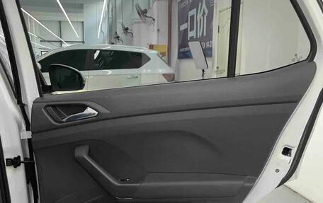 Volkswagen T-Cross I, 2022 год, 1 736 000 рублей, 3 фотография