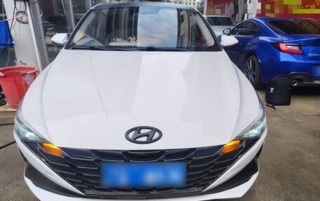 Hyundai Elantra, 2022 год, 1 210 000 рублей, 2 фотография