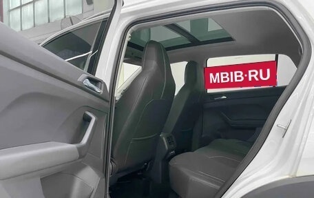 Volkswagen T-Cross I, 2022 год, 1 736 000 рублей, 6 фотография