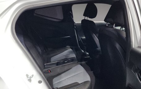 Hyundai Veloster II, 2018 год, 1 250 008 рублей, 10 фотография