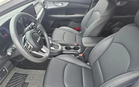 KIA K3, 2023 год, 1 363 000 рублей, 9 фотография