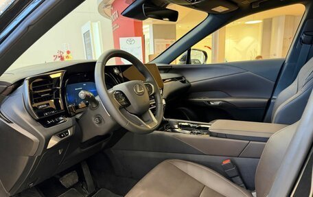 Lexus RX IV рестайлинг, 2025 год, 12 100 000 рублей, 7 фотография