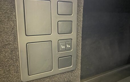 Land Rover Discovery IV, 2019 год, 5 100 000 рублей, 31 фотография