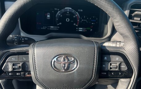 Toyota Sequoia, 2023 год, 11 500 000 рублей, 13 фотография