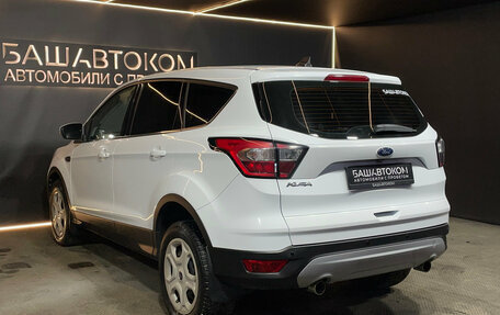 Ford Kuga III, 2018 год, 1 560 000 рублей, 6 фотография