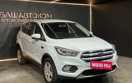 Ford Kuga III, 2018 год, 1 560 000 рублей, 3 фотография