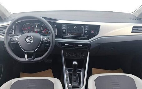 Volkswagen Polo, 2021 год, 1 300 000 рублей, 12 фотография