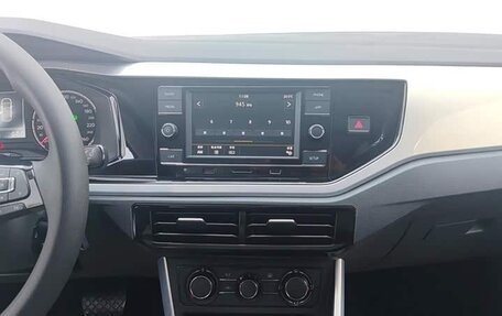 Volkswagen Polo, 2021 год, 1 300 000 рублей, 13 фотография