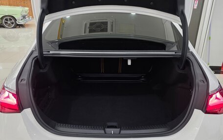 Mercedes-Benz E-Класс, 2025 год, 8 854 000 рублей, 15 фотография