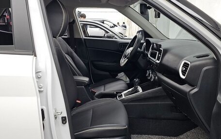 Hyundai Venue I, 2023 год, 1 790 000 рублей, 8 фотография