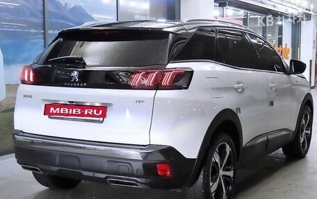 Peugeot 3008 II, 2021 год, 2 070 000 рублей, 4 фотография