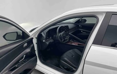 Hyundai Elantra, 2022 год, 1 240 230 рублей, 9 фотография